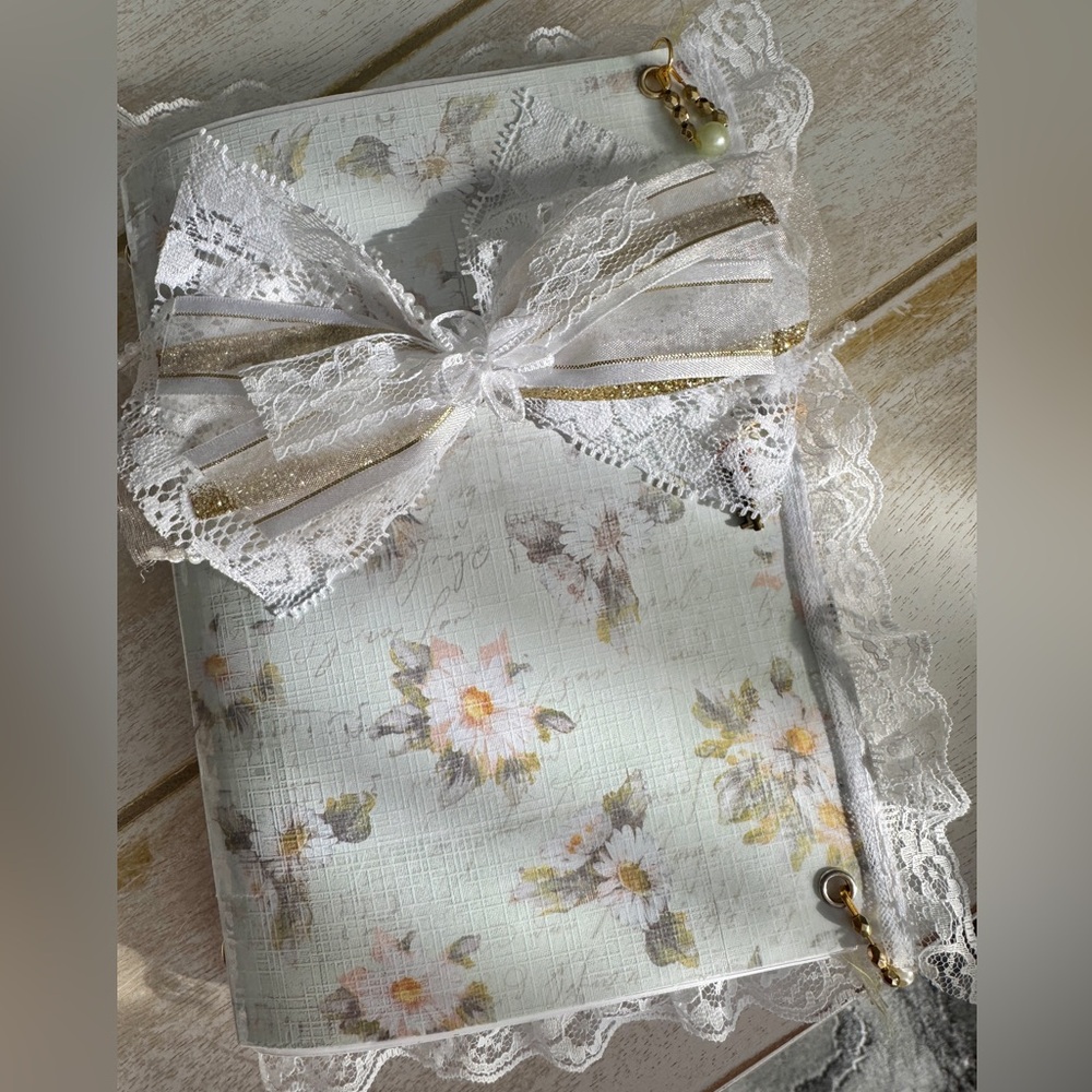 Cottage Charm Journal